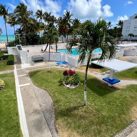 Hobie Oceanfront Apartment At Isla Verde San Juan Exteriér fotografie