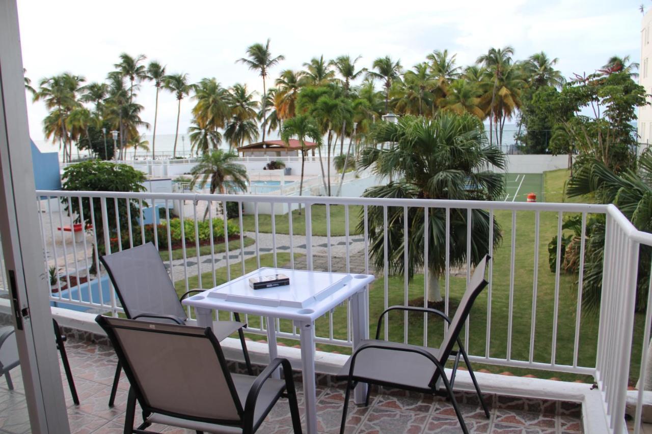 Hobie Oceanfront Apartment At Isla Verde San Juan Exteriér fotografie
