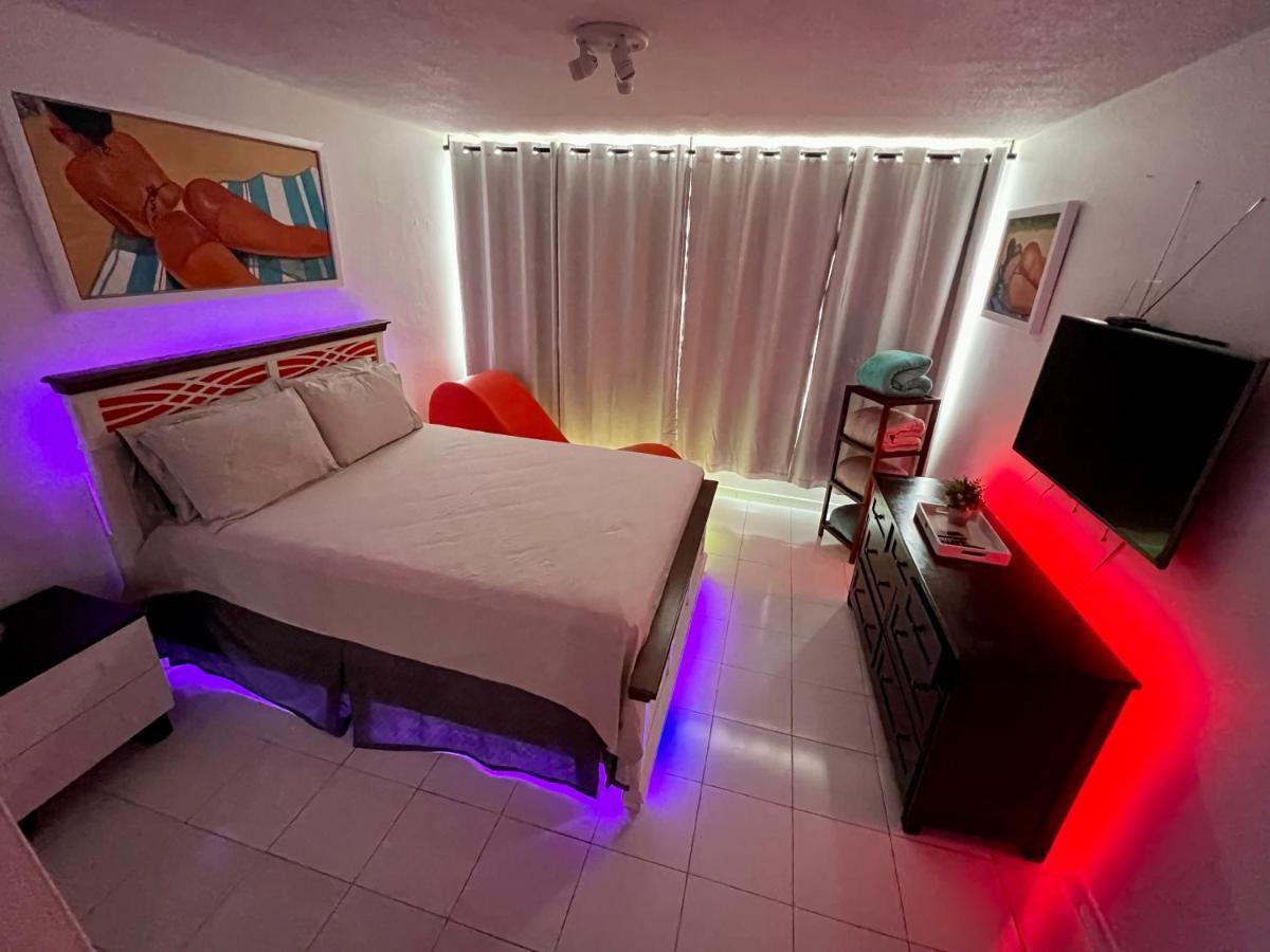 Hobie Oceanfront Apartment At Isla Verde San Juan Exteriér fotografie