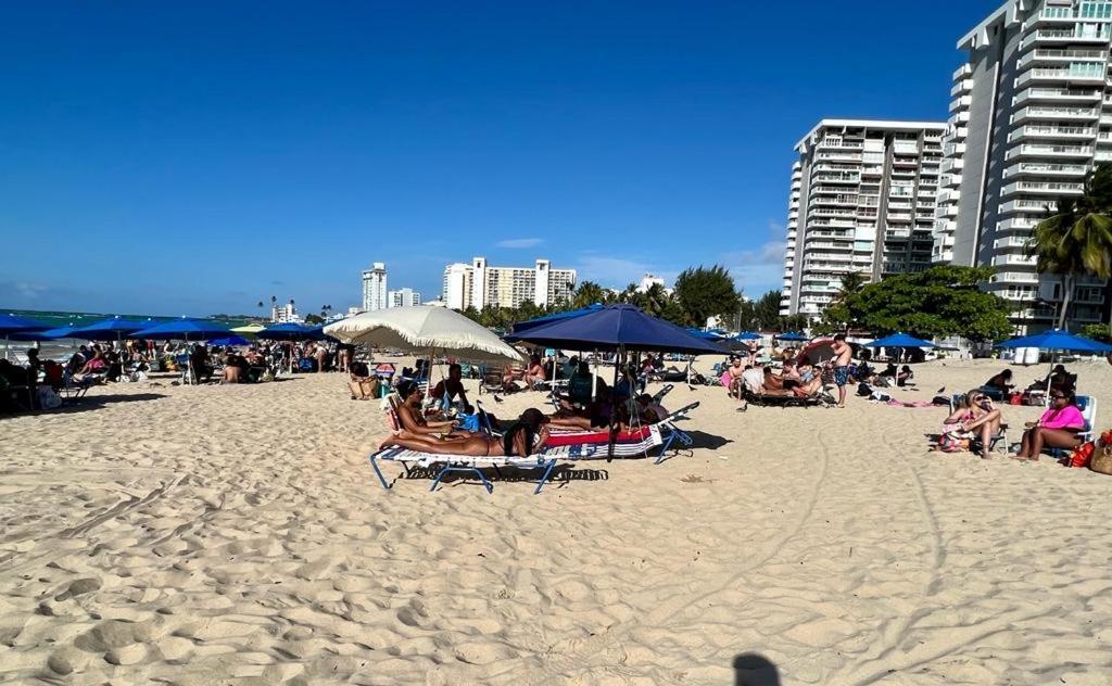 Hobie Oceanfront Apartment At Isla Verde San Juan Exteriér fotografie