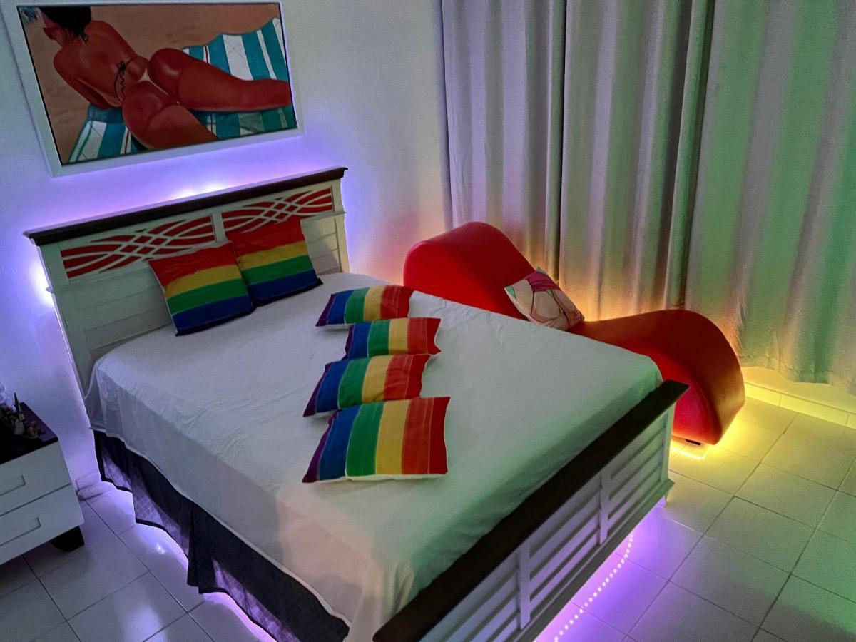 Hobie Oceanfront Apartment At Isla Verde San Juan Exteriér fotografie